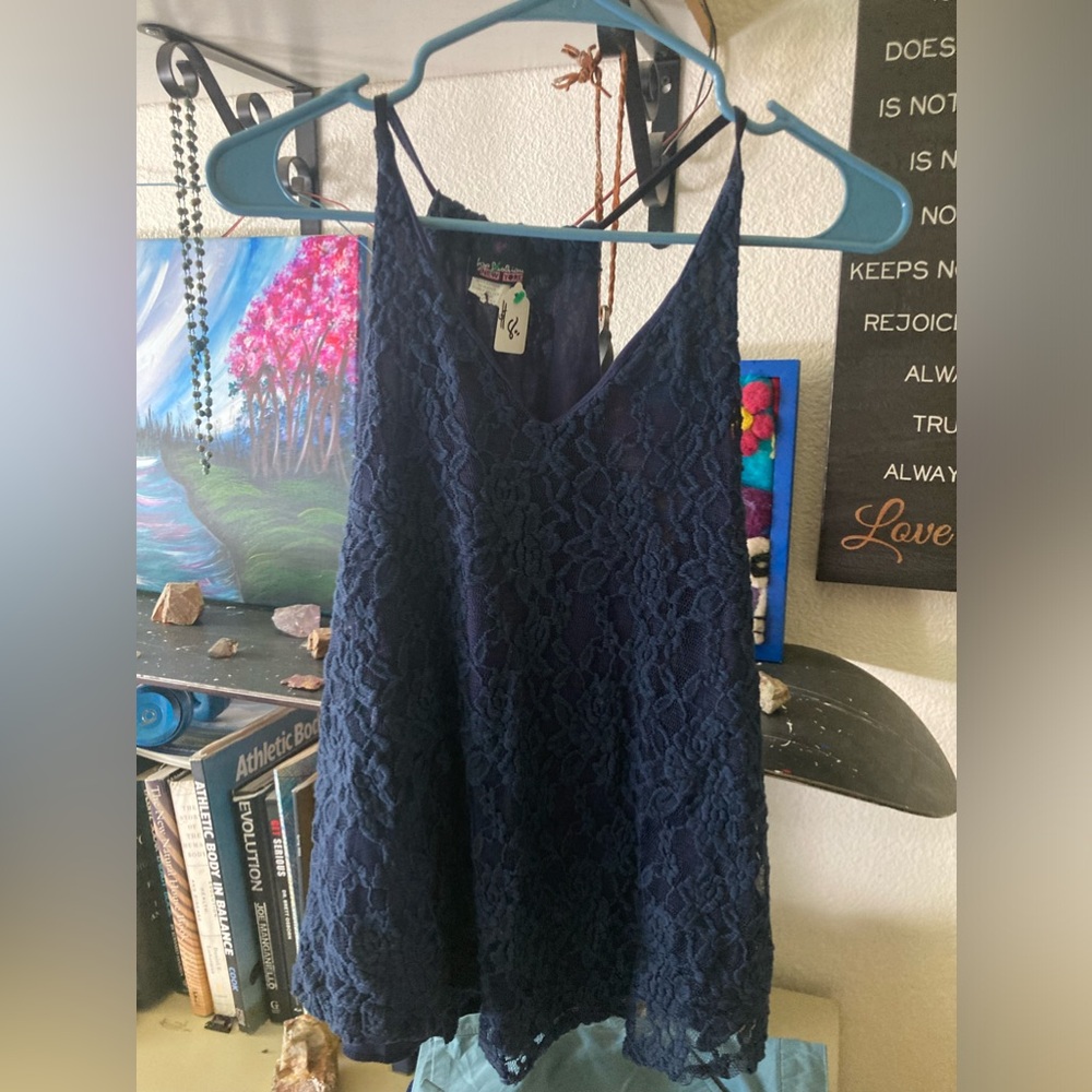 Womens flowy tank